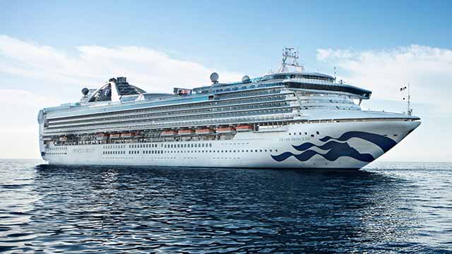 front view of Grand Princess cruise ship at sea
