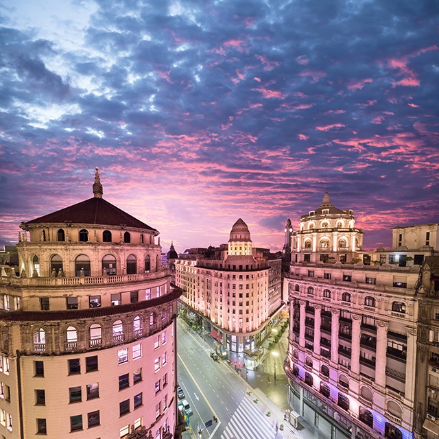 Sunset falling on a Buenos Aires' city block