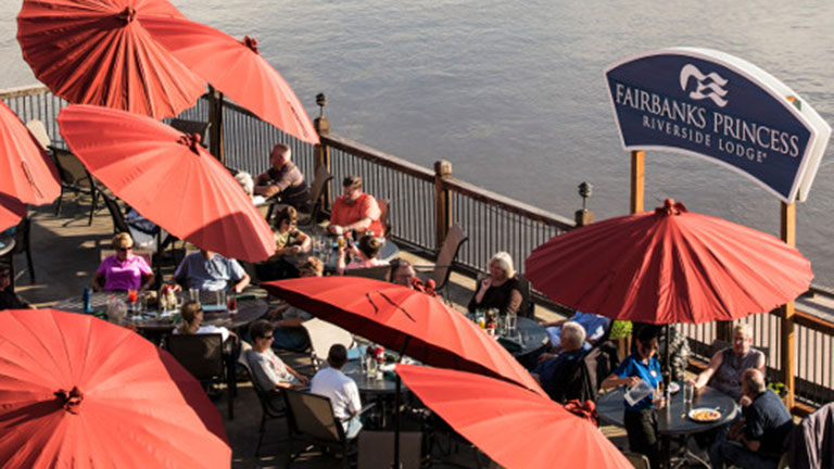 Riverview Deck at Fairbanks Princess Riverside Lodge