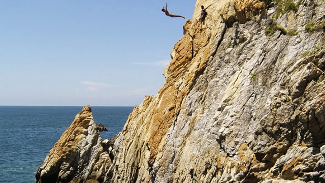 la quebrada cliff divers