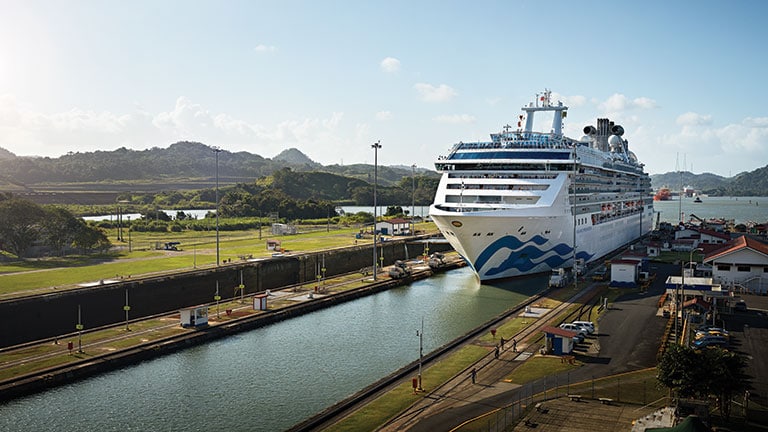 cruise ships that sail out of san francisco