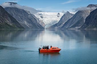 tasermiut fjord boat tour