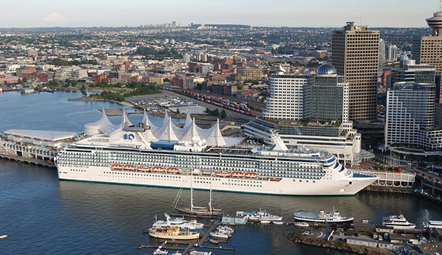 cruise ships around canada