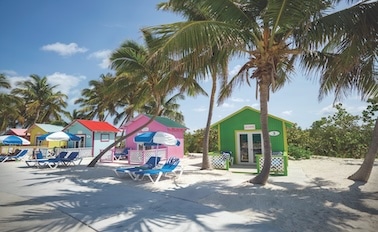 東加勒比海與歡慶之旅Key 8天